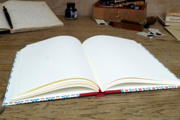 Preview: Fadenheftung cremefarbenes Schreibpapier handarbeit